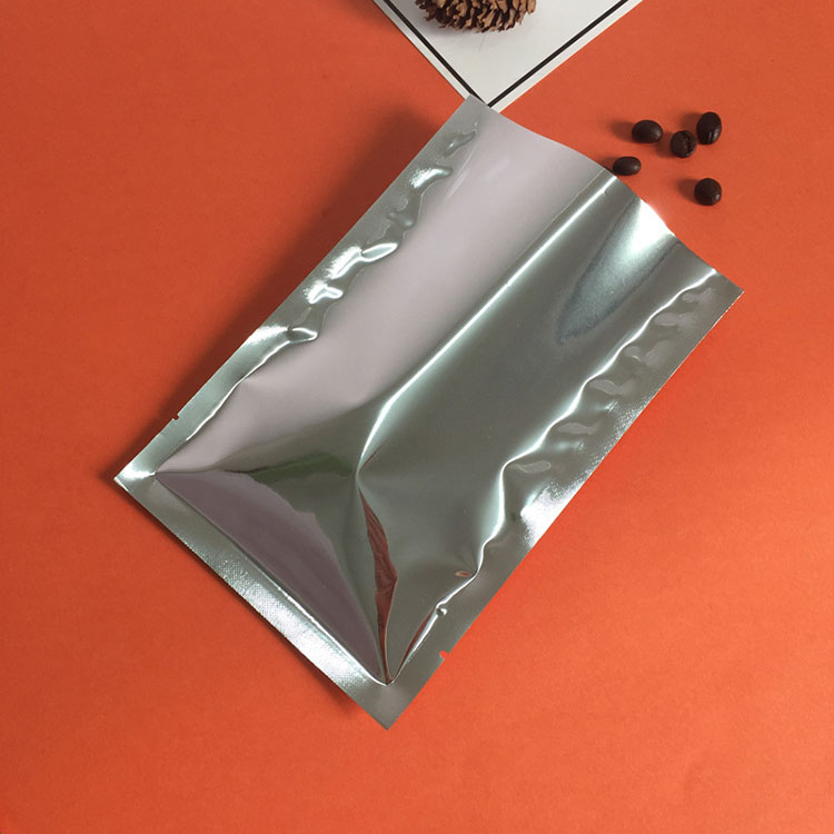 Uses of aluminum foil composite bags