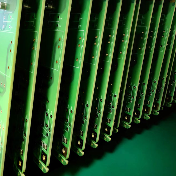 Rogers PCB: The High-Performance Solution for Advanced Electronics