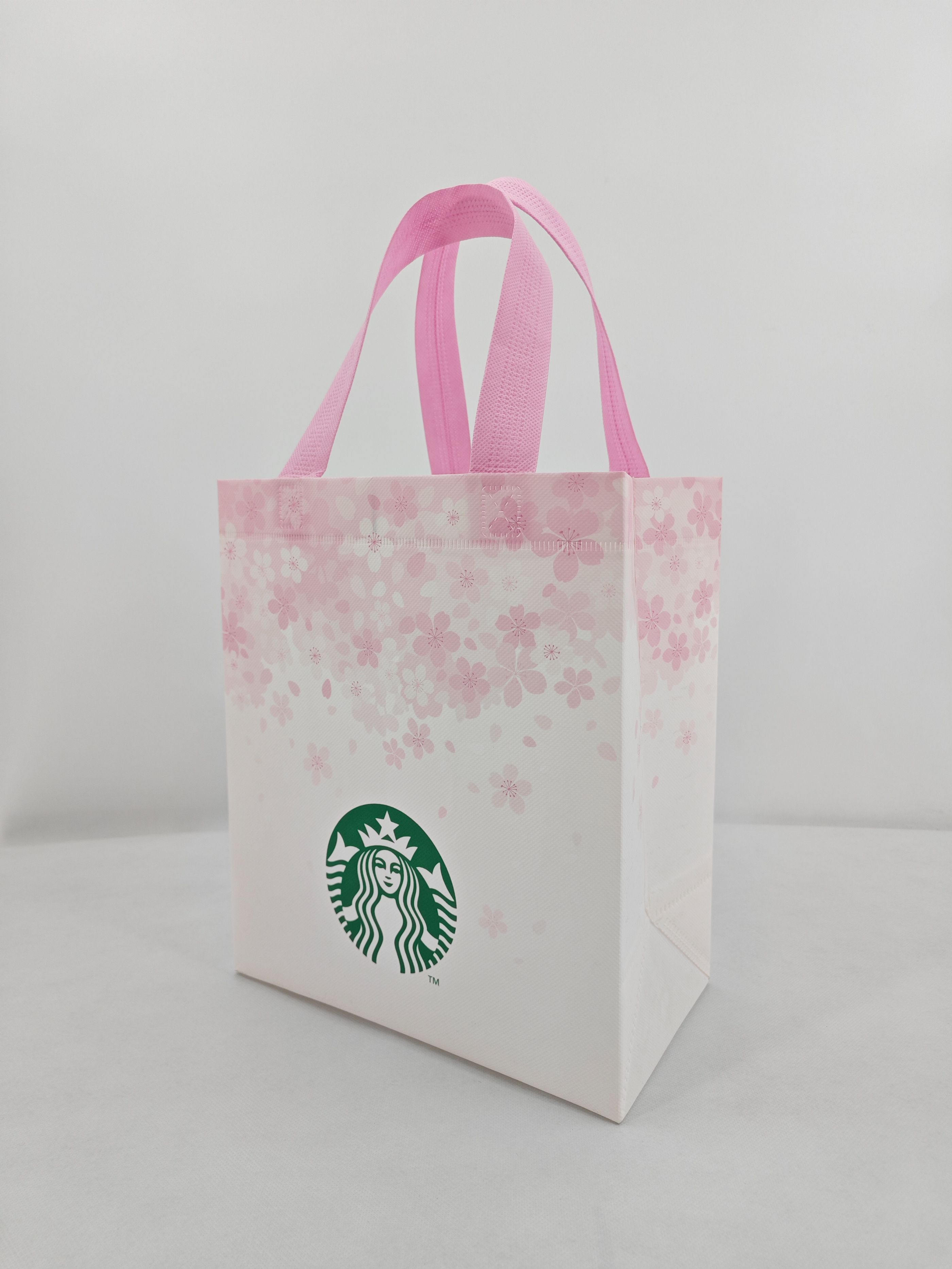 Non Woven Bag Manufacturer: Mastering the Art of Sustainable Production